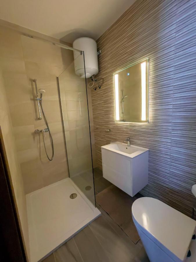 Close To Airport Apartment Zejtun Exterior photo