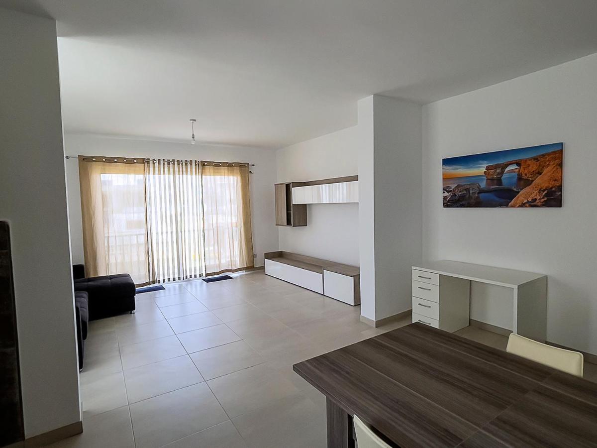 Close To Airport Apartment Zejtun Exterior photo